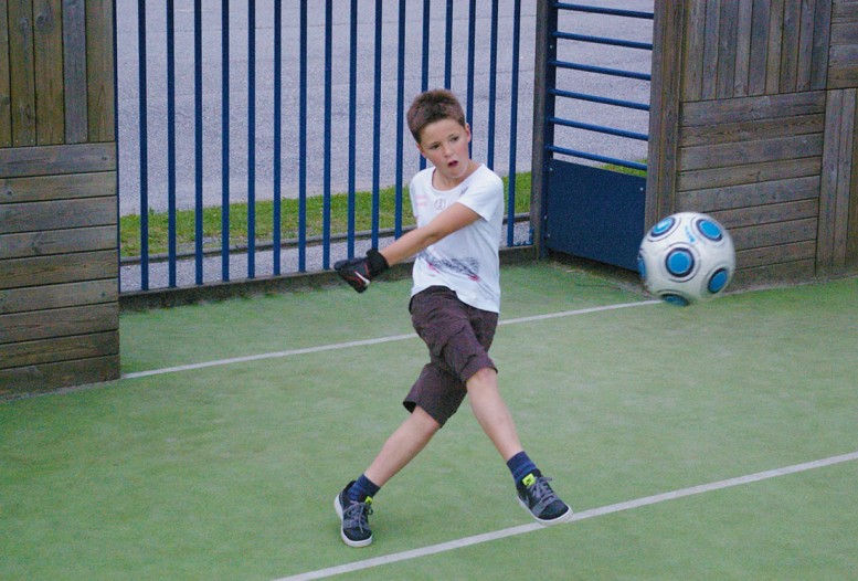 Tor verteidigen beim Fußball spielen