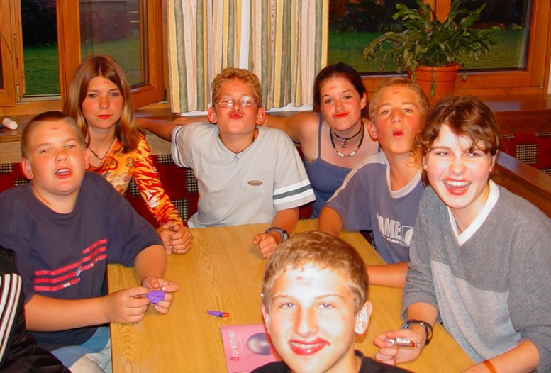 Lustiger Spieleabend im Jugendgästehaus in Flachau