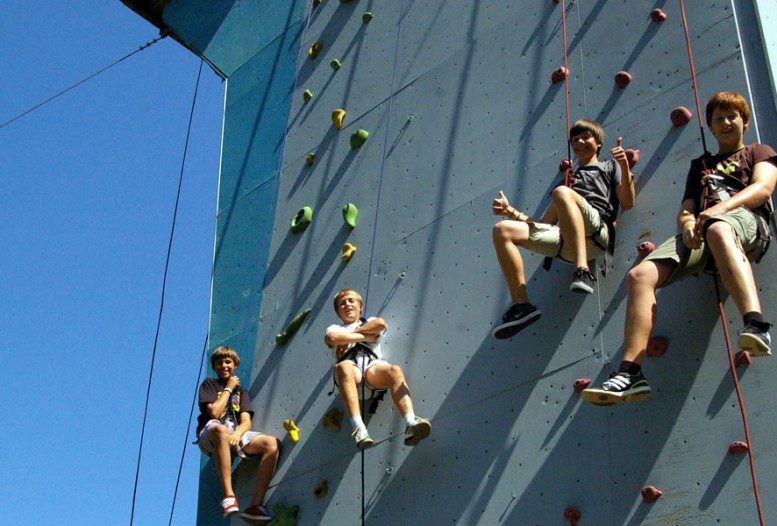 Klettern an der Boulderwand